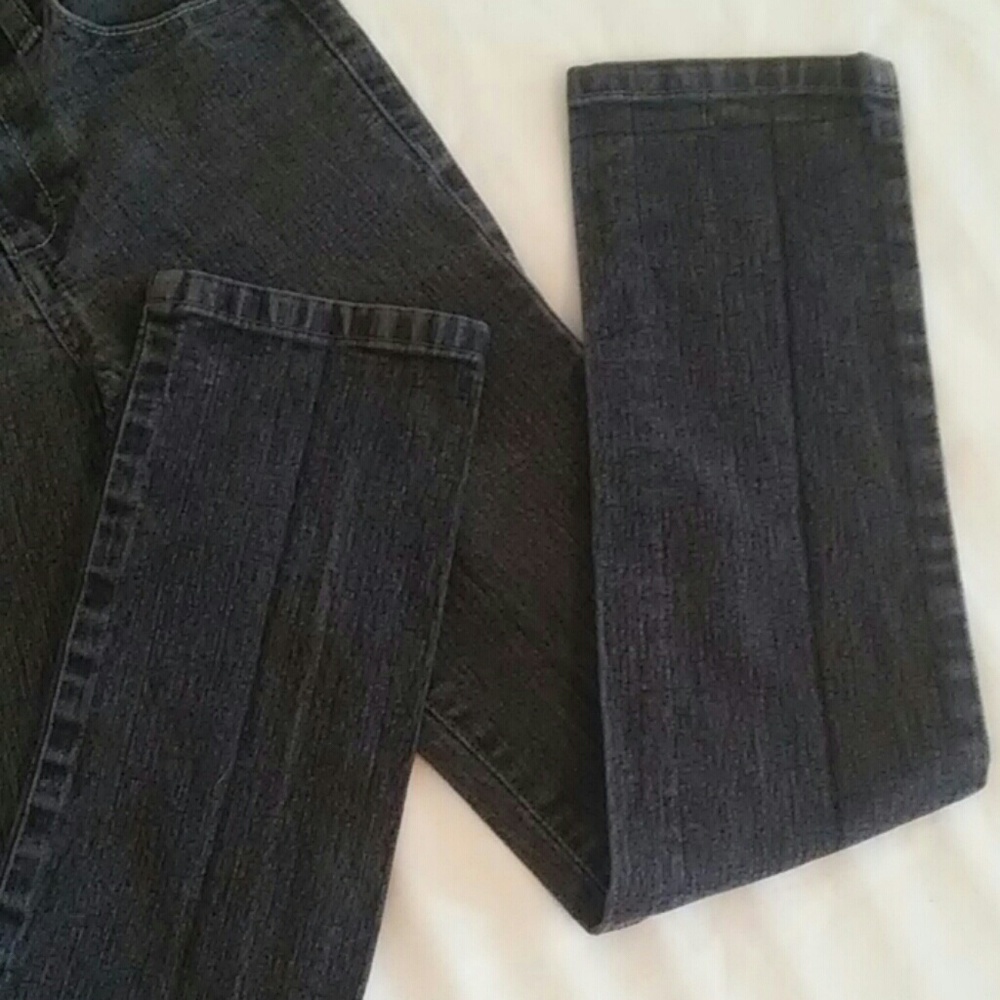 Jeans - Picture 2 of 6